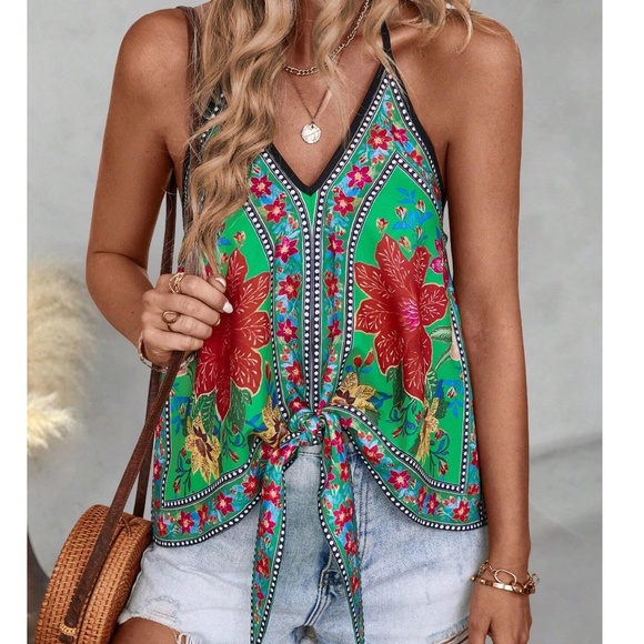 Garden Floral Print Bone Tie Bow Cami Top main image 0